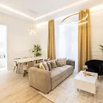 Exclusive & Prestigious W/ Balcony Budapest
