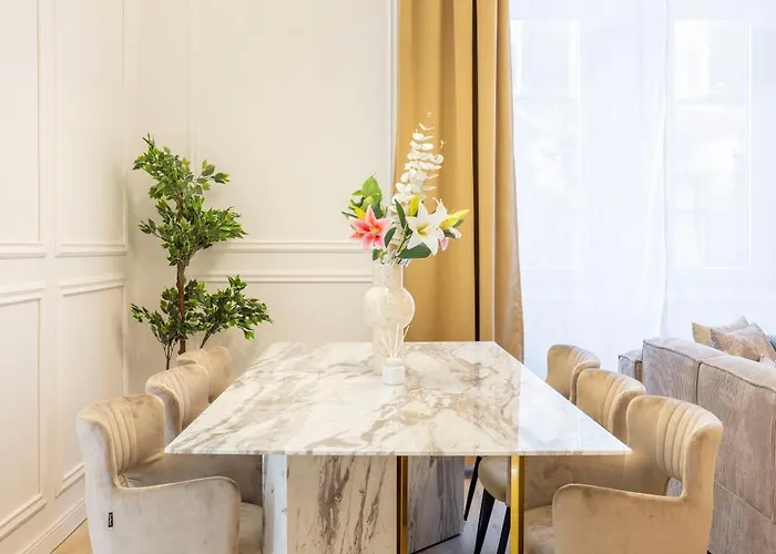 Exclusive & Prestigious W/ Balcony